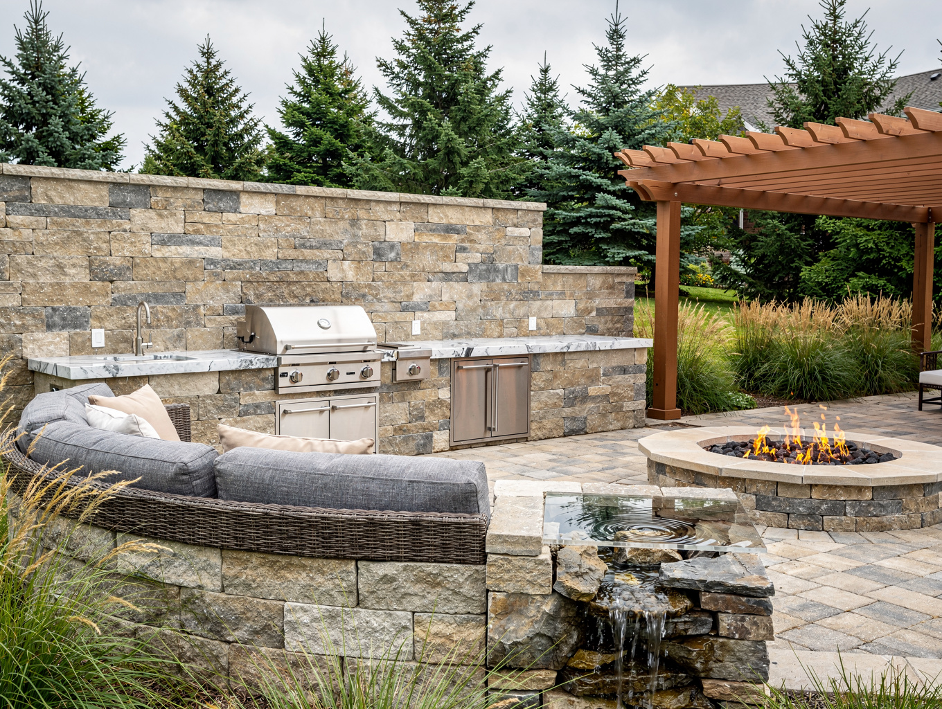 Lake-area home exterior and outdoor living space near Acworth, Georgia